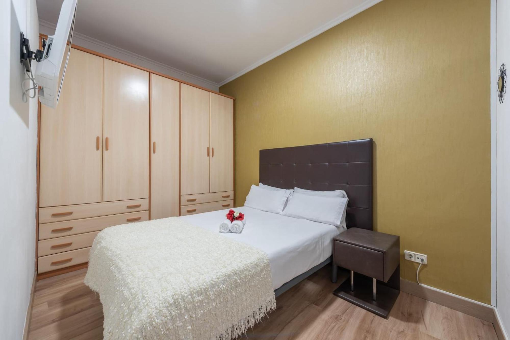 Apartamentos Day Madrid Luna Centro Gran Via Sol Malasana Экстерьер фото