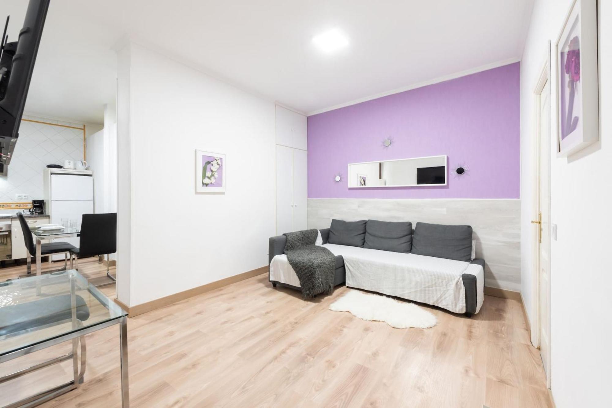 Apartamentos Day Madrid Luna Centro Gran Via Sol Malasana Экстерьер фото